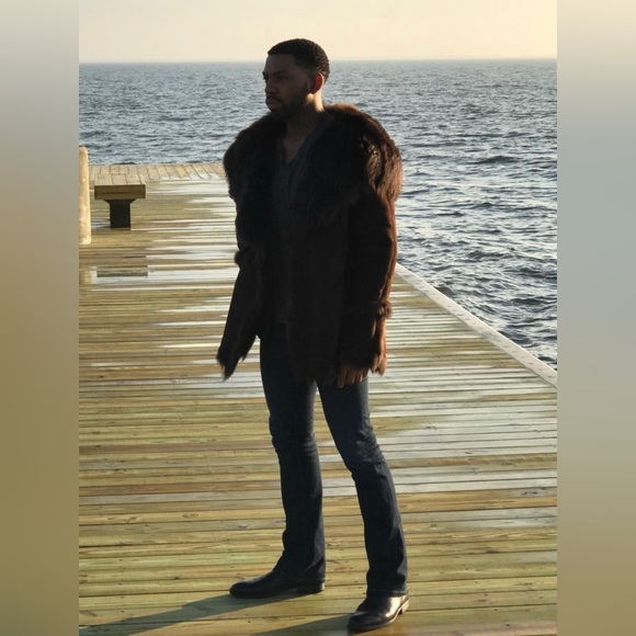 Meet your Posher, Taylor - Picture 9 of 17